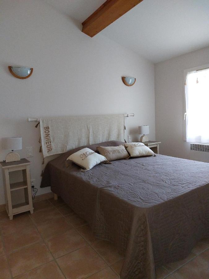 En Provence, Chez Stephanie Et Marcel Saint-Rémy-de-Provence Εξωτερικό φωτογραφία