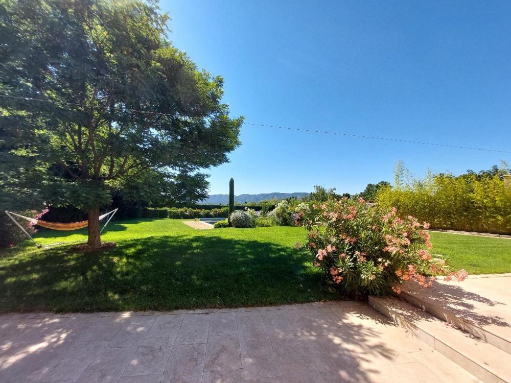 En Provence, Chez Stephanie Et Marcel Saint-Rémy-de-Provence Εξωτερικό φωτογραφία